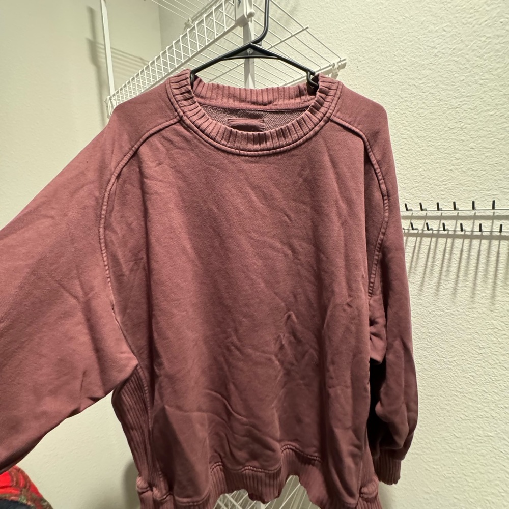 crewneck